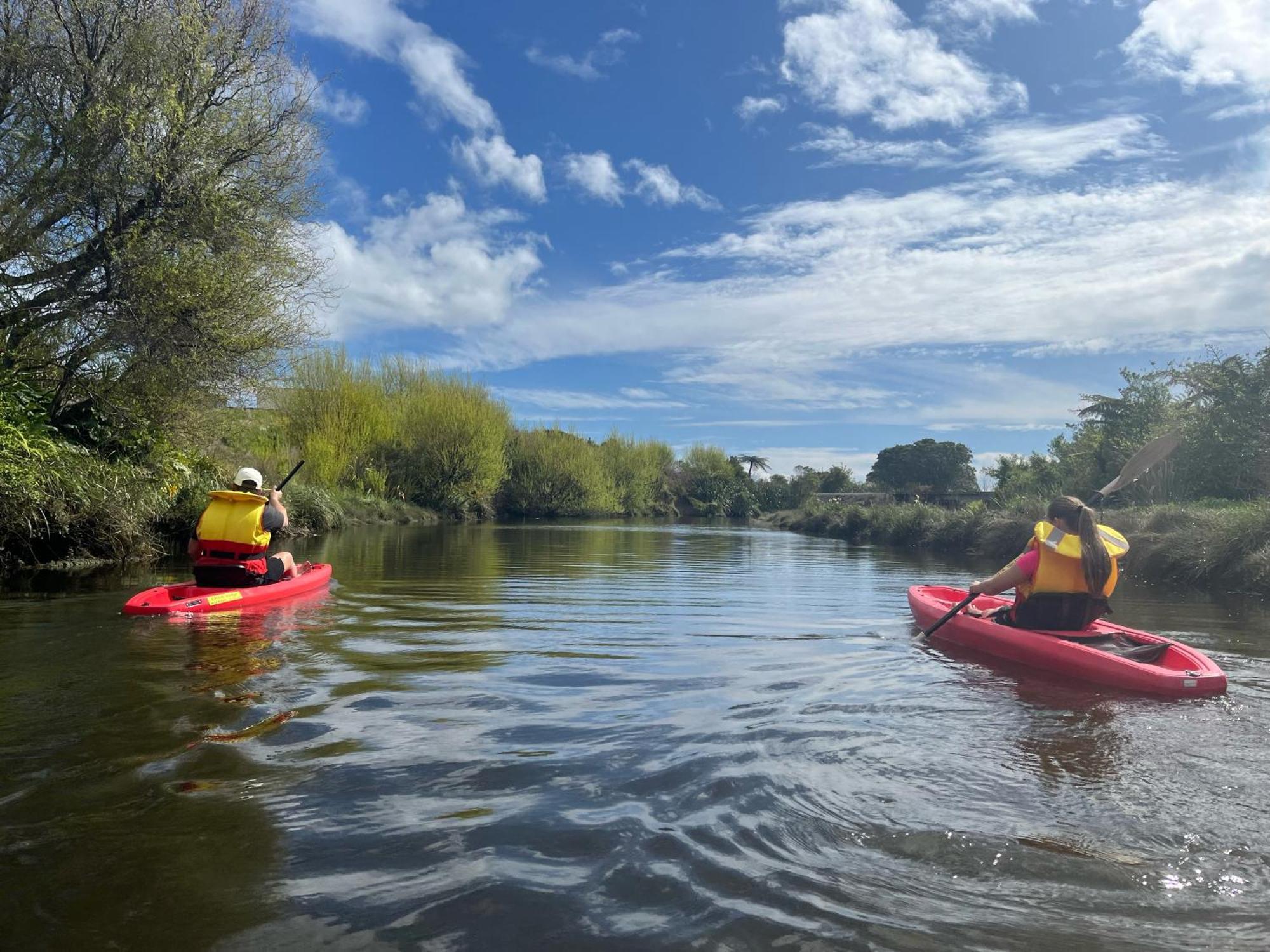 Global Village Travellers alojamiento Greymouth Exterior foto Kayaking on the River Wye